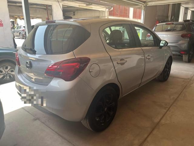 OPEL Corsa usata, con Airbag laterali