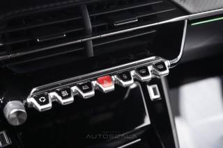 PEUGEOT 208 usata, con Touch screen