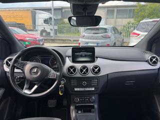 MERCEDES-BENZ B 180 usata, con Controllo trazione
