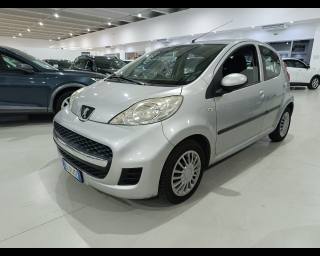 PEUGEOT 107 usata, con Airbag