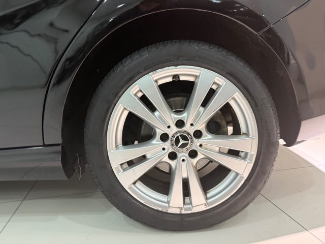 MERCEDES-BENZ B 180 usata, con Vetri oscurati