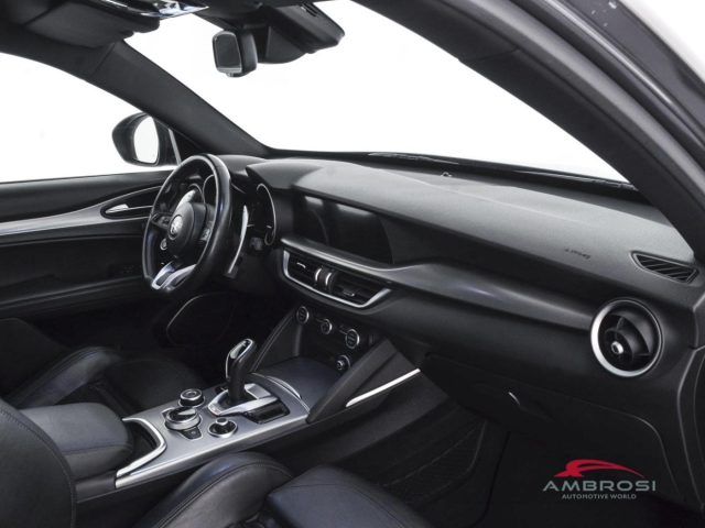 ALFA ROMEO Stelvio usata 11