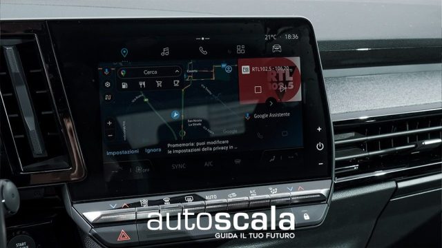 RENAULT Austral usata, con Sistema di navigazione