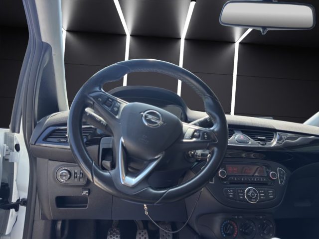 OPEL Corsa usata, con Cruise Control