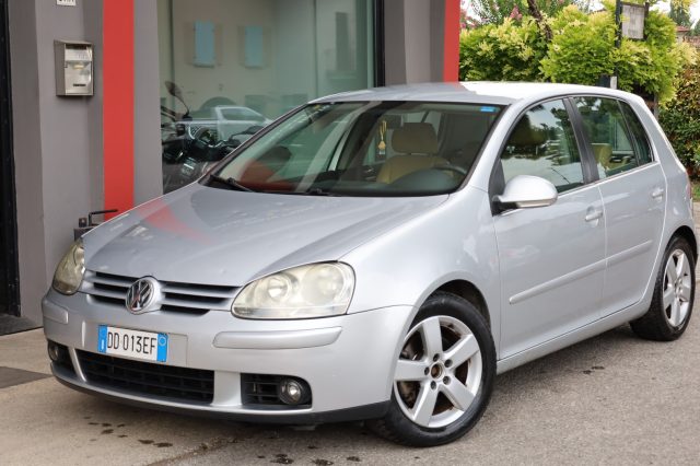 VOLKSWAGEN Golf usata, con Lettore CD