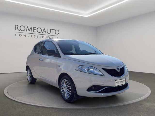 LANCIA Ypsilon usata, con ESP