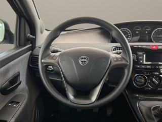 LANCIA Ypsilon usata 13