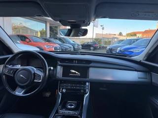 JAGUAR XF usata, con Controllo trazione