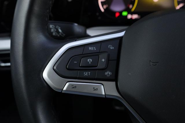 VOLKSWAGEN Golf Variant usata, con Sensori di parcheggio posteriori