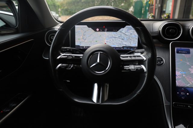 MERCEDES-BENZ C 200 usata, con Portellone posteriore elettrico