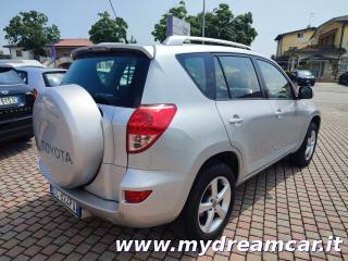 TOYOTA RAV 4 usata 32