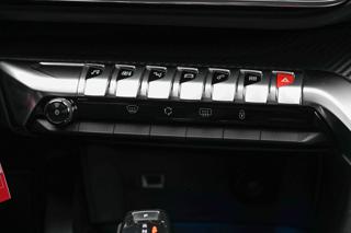 PEUGEOT 3008 usata, con Sistema di navigazione