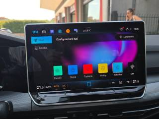 VOLKSWAGEN Golf usata, con Riconoscimento dei segnali stradali