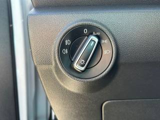 VOLKSWAGEN T-Roc usata, con Lettore CD