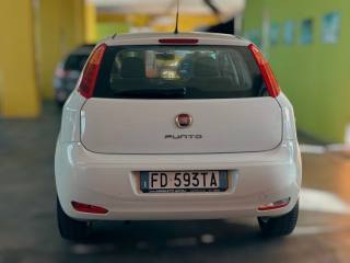 FIAT Punto usata, con Autoradio