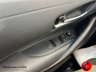TOYOTA Corolla usata, con Fari LED