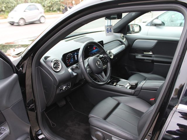 MERCEDES-BENZ GLB 180 usata, con Cerchi in lega