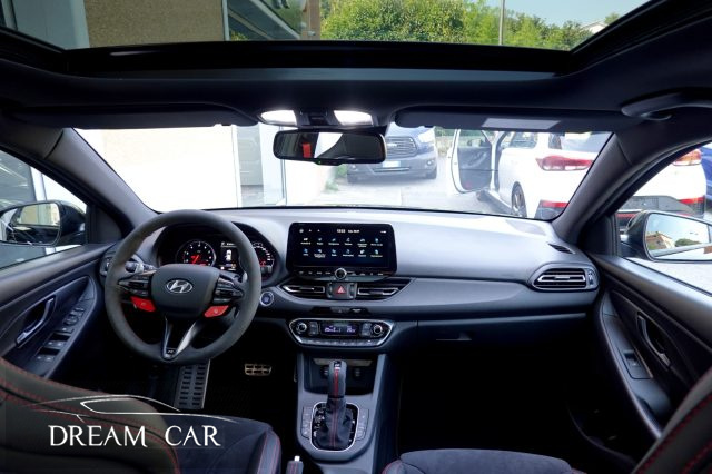 HYUNDAI i30 usata, con Autoradio