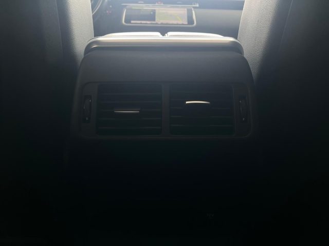 LAND ROVER Range Rover Velar usata, con Cruise Control