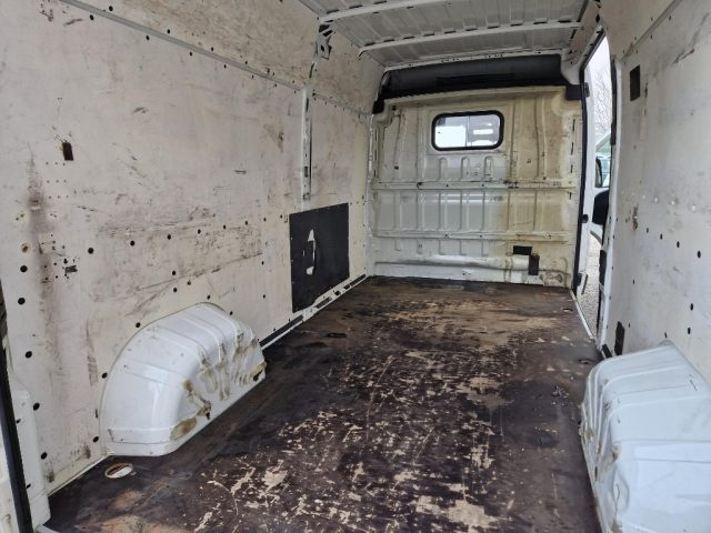 PEUGEOT Boxer usata 12