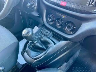 FIAT Doblo usata, con Sensori di parcheggio posteriori