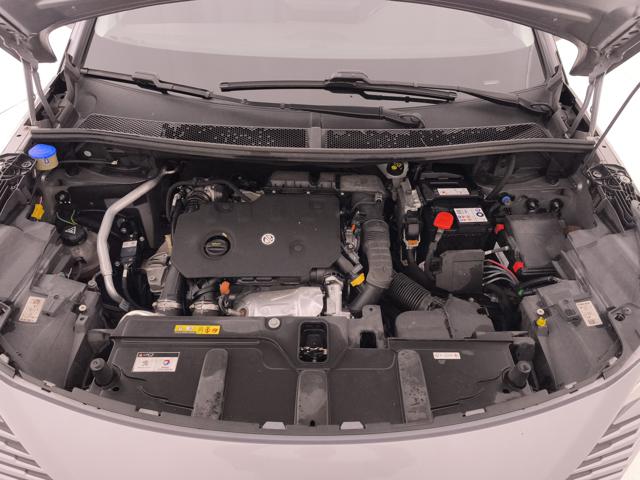 PEUGEOT 3008 usata, con Isofix