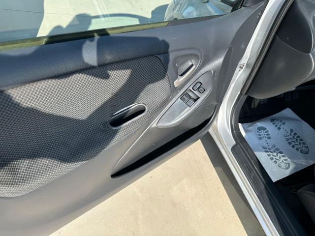 TOYOTA Yaris usata, con Immobilizzatore elettronico