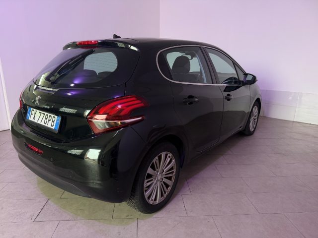 PEUGEOT 208 usata 10