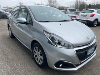 PEUGEOT 208 usata, con Autoradio
