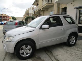 SUZUKI Grand Vitara usata, con Airbag laterali