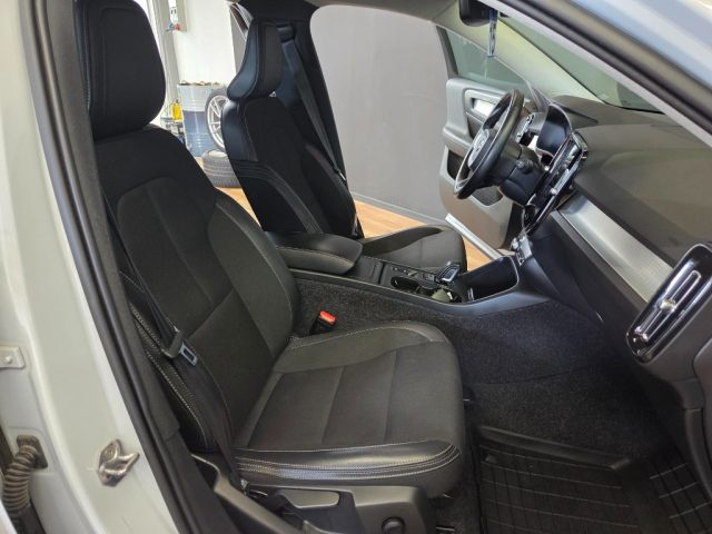 VOLVO XC40 usata, con Bluetooth