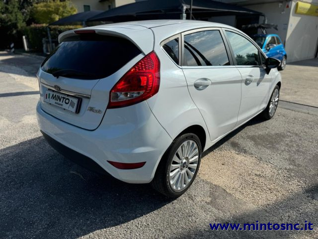 FORD Fiesta usata, con Airbag laterali