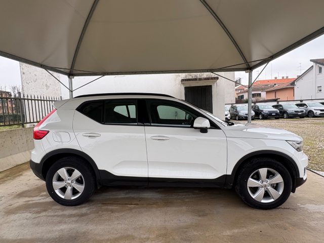 VOLVO XC40 usata, con Controllo automatico clima