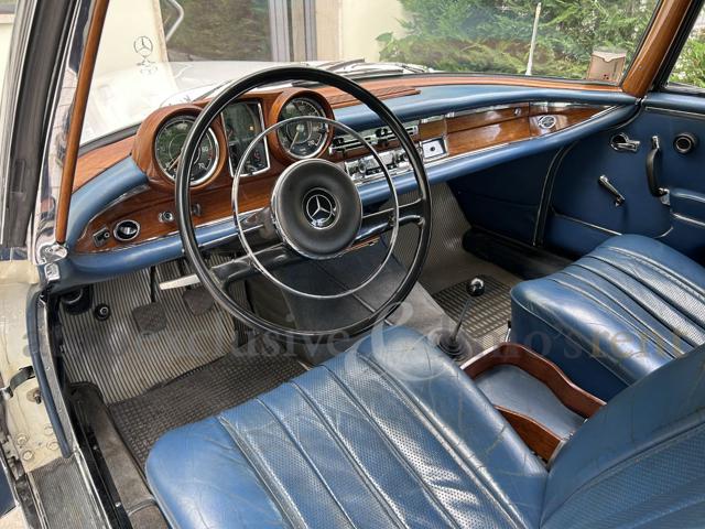 MERCEDES-BENZ 220 usata 5