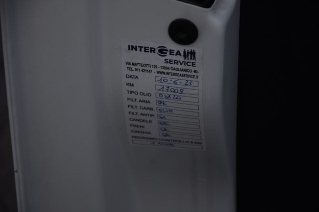 VOLKSWAGEN T-Roc usata, con Interni in pelle