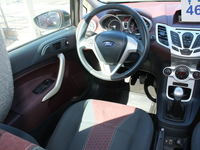 FORD Fiesta usata, con Fendinebbia