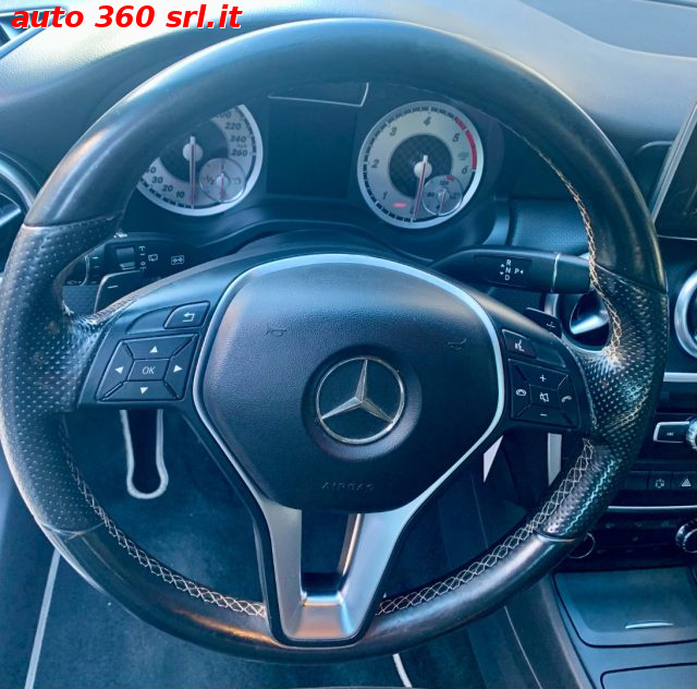 MERCEDES-BENZ A 180 usata, con Cerchi in lega