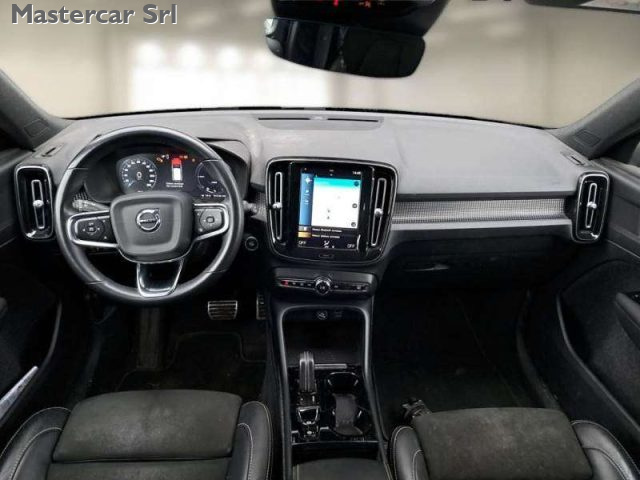 VOLVO XC40 usata, con Airbag laterali