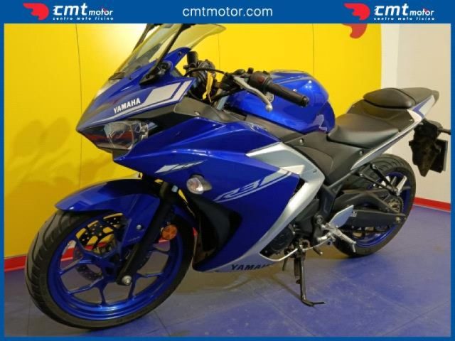 YAMAHA YZF R3 usata 11