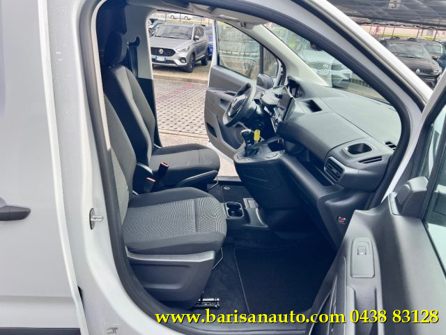 PEUGEOT Partner usata, con Autoradio