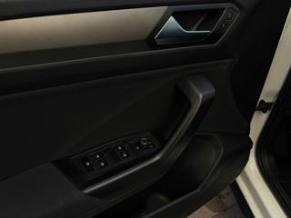 VOLKSWAGEN T-Roc usata, con ESP