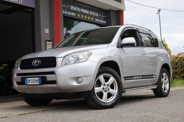 TOYOTA RAV 4 usata, con Immobilizzatore elettronico