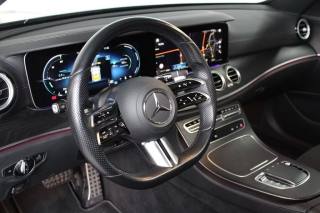 MERCEDES-BENZ E 220 usata, con Cerchi in lega