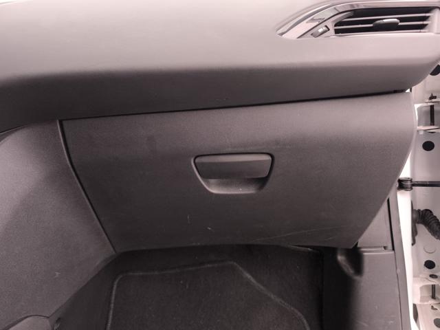 PEUGEOT 208 usata 33