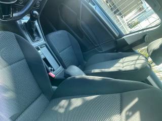 VOLKSWAGEN Golf usata, con Airbag