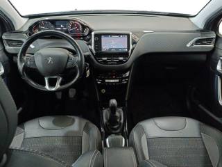 PEUGEOT 2008 usata, con Chiusura centralizzata
