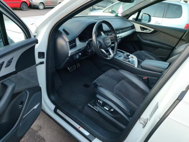 AUDI Q7 usata, con Alzacristalli elettrici