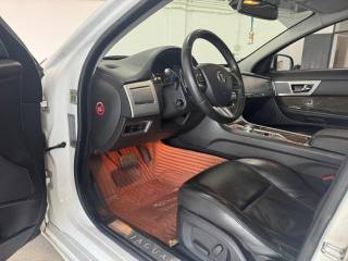 JAGUAR XF usata, con Climatizzatore