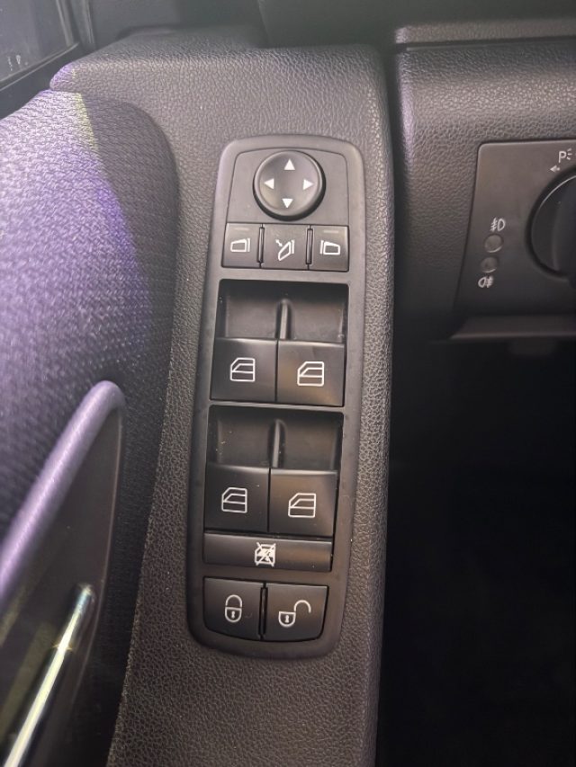 MERCEDES-BENZ A 160 usata 13