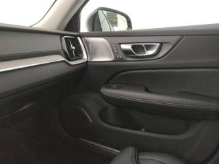 VOLVO V60 usata, con Tettuccio apribile